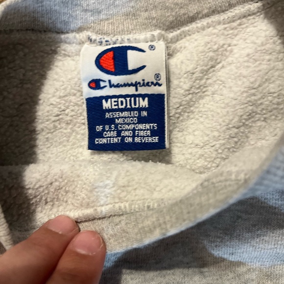 Ohio State University Champion Sweatshirt - Picture 2 of 5